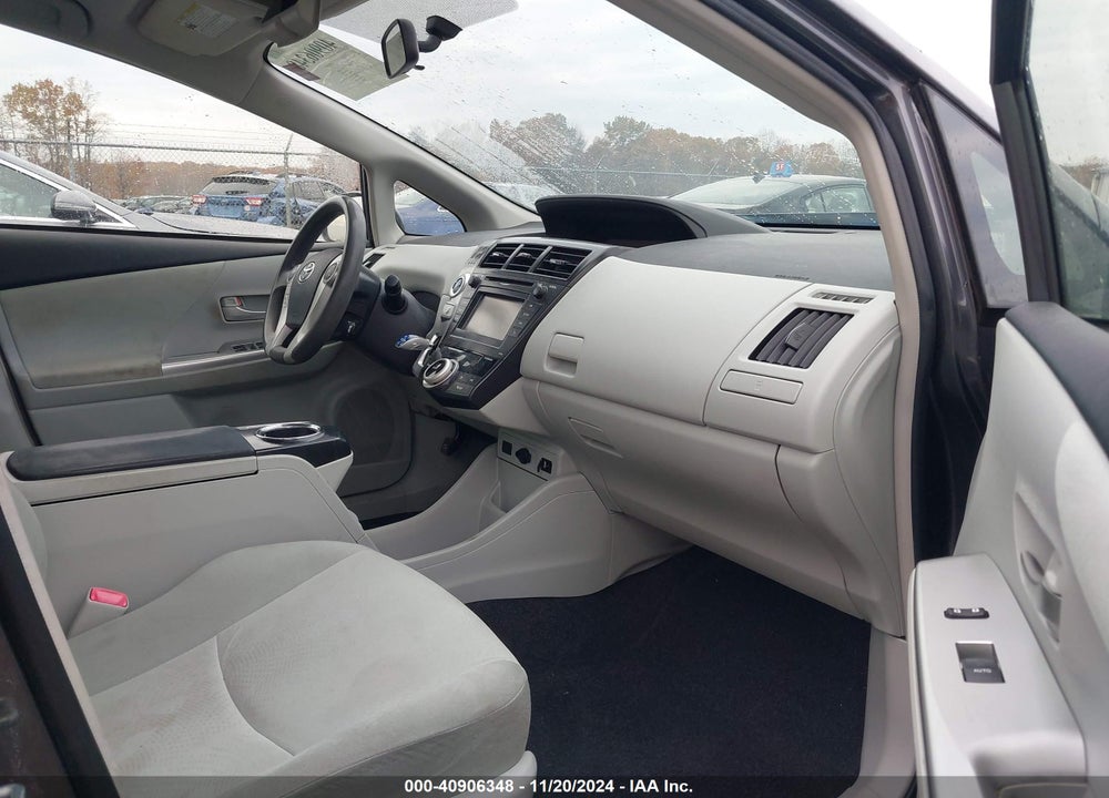 2013 TOYOTA PRIUS V TWO VIN: JTDZN3EU7D3199154