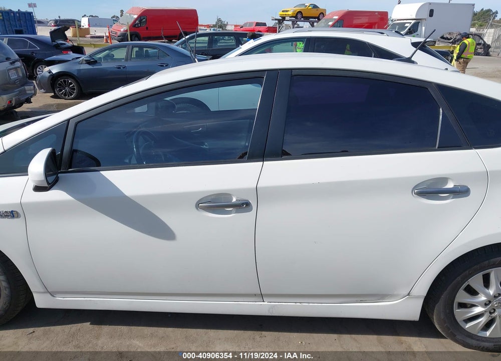 2014 TOYOTA PRIUS PLUG-IN ADVANCED VIN: JTDKN3DPXE3053491