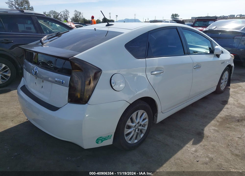 2014 TOYOTA PRIUS PLUG-IN ADVANCED VIN: JTDKN3DPXE3053491
