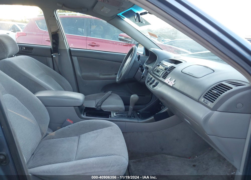 2003 TOYOTA CAMRY LE VIN: 4T1BE32K23U172517