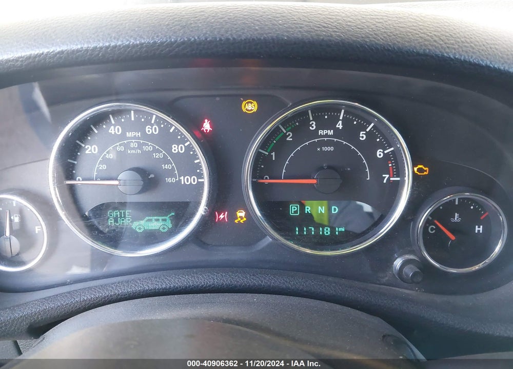 2017 JEEP WRANGLER UNLIMITED SPORT 4X4 VIN: 1C4BJWDG4HL644661
