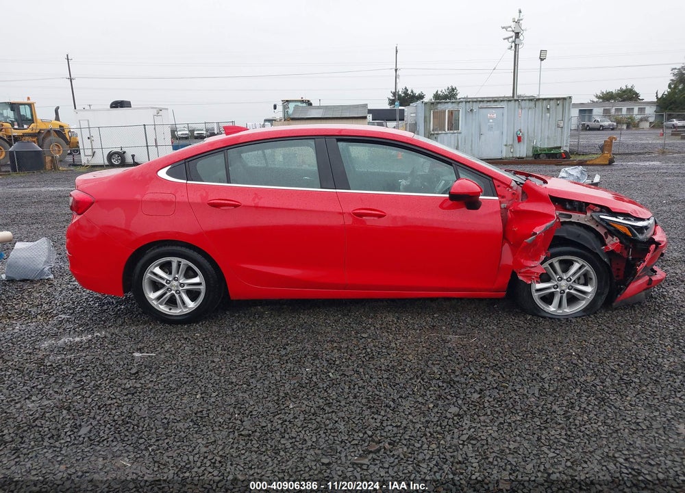2017 CHEVROLET CRUZE LT AUTO VIN: 1G1BE5SM5H7102591