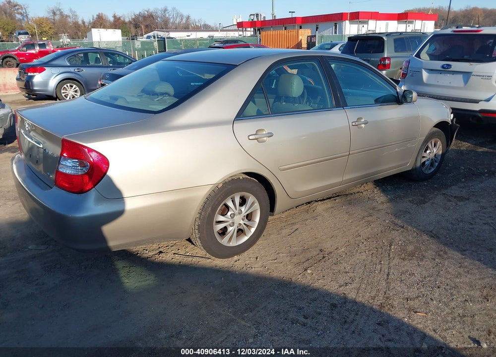 2004 TOYOTA CAMRY LE V6 VIN: 4T1BF32K24U589568
