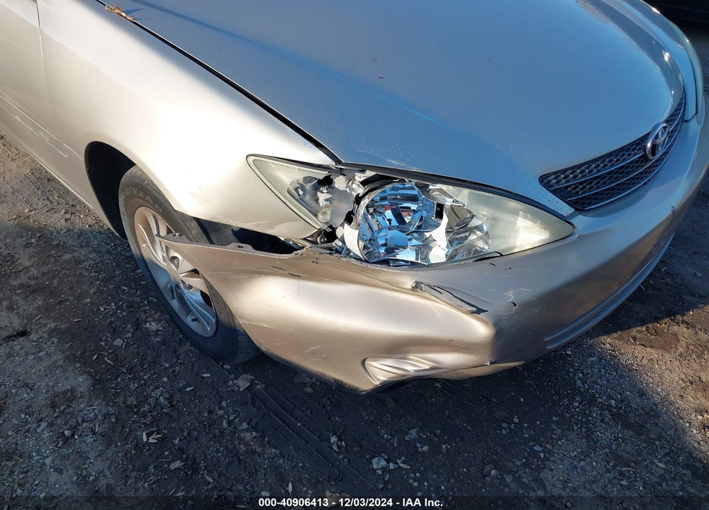 2004 TOYOTA CAMRY LE V6 VIN: 4T1BF32K24U589568