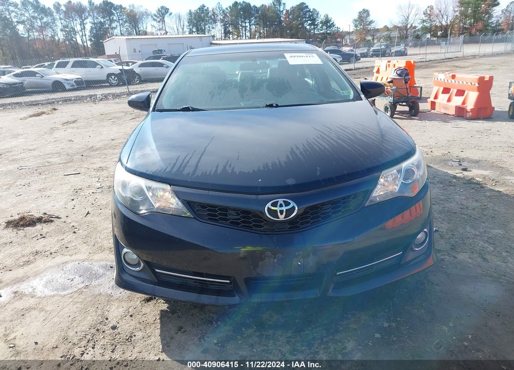 2014 TOYOTA CAMRY SE VIN: 4T1BF1FK4EU444533