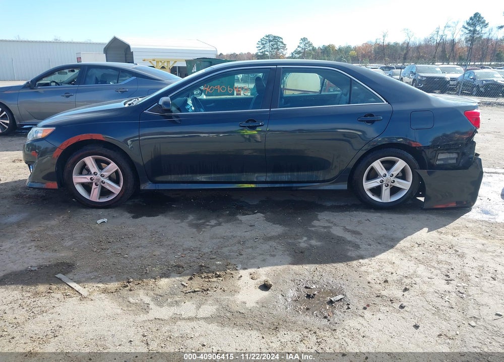 2014 TOYOTA CAMRY SE VIN: 4T1BF1FK4EU444533
