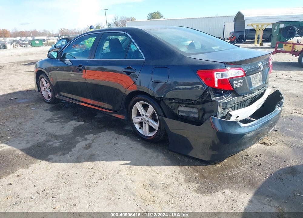 2014 TOYOTA CAMRY SE VIN: 4T1BF1FK4EU444533