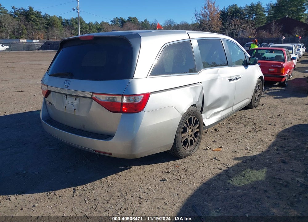 2011 HONDA ODYSSEY EX-L VIN: 5FNRL5H67BB052542