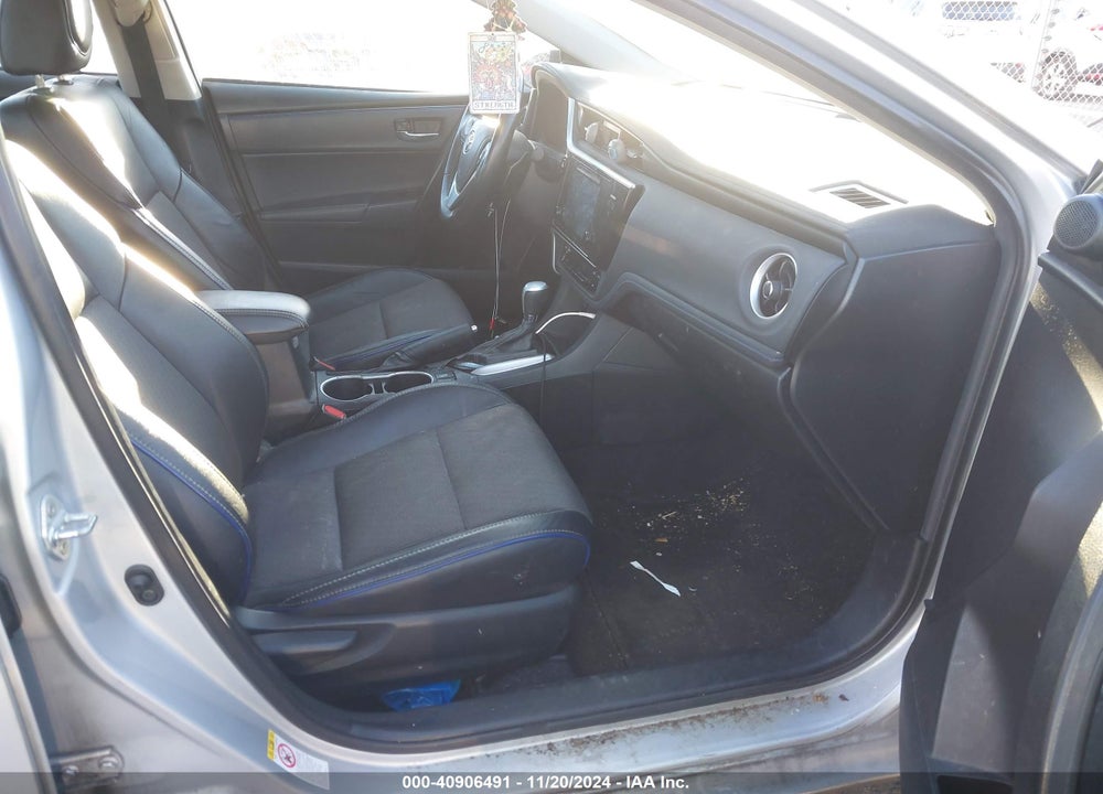 2017 TOYOTA COROLLA L/LE/XLE/SE/XSE VIN: 2T1BURHE5HC752652