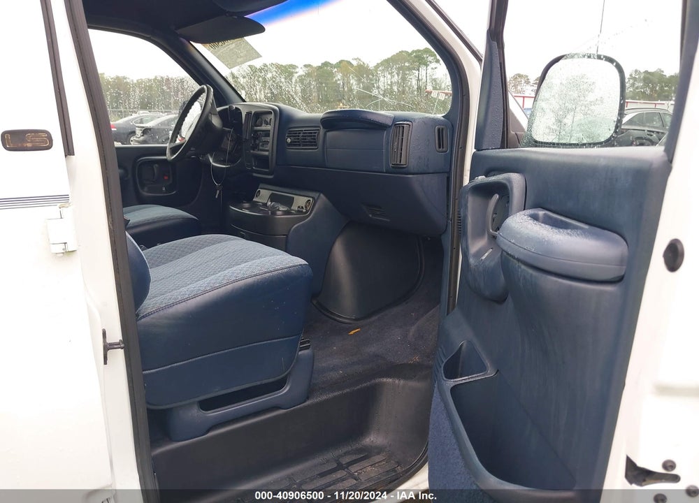 2000 CHEVROLET EXPRESS VIN: 1GAHG39R9Y1231043