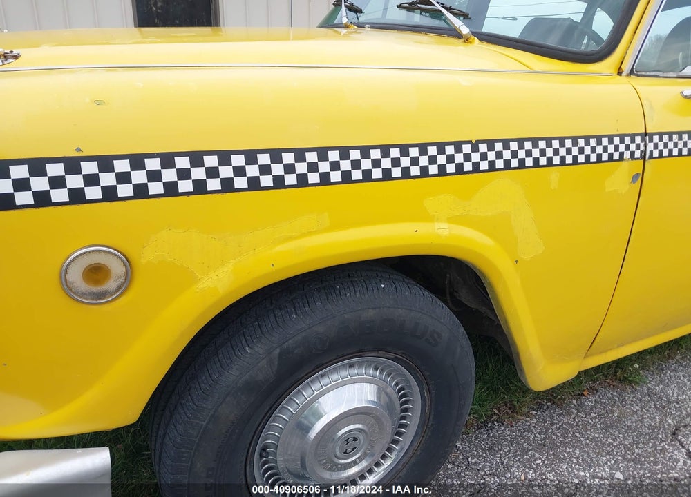 1981 CHECKER MARATHON VIN: 1CMTS422XBK001998