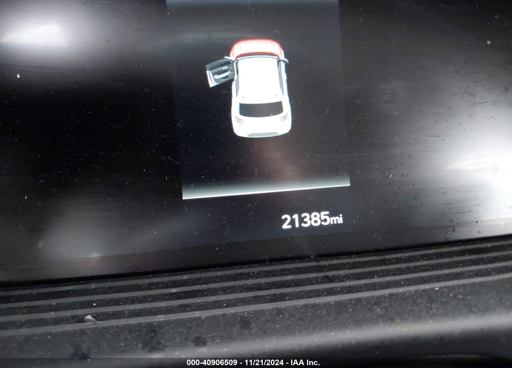 2024 HYUNDAI VENUE SEL VIN: KMHRC8A31RU285752