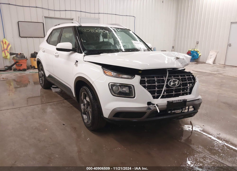 2024 HYUNDAI VENUE SEL VIN: KMHRC8A31RU285752
