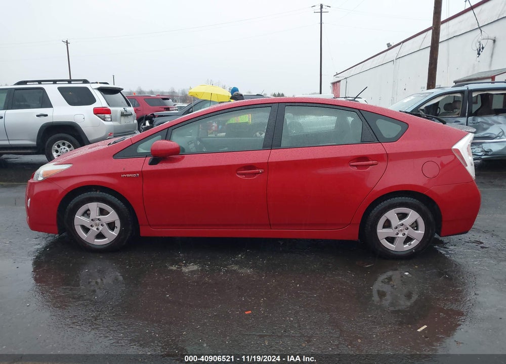 2011 TOYOTA PRIUS THREE VIN: JTDKN3DU0B0313254