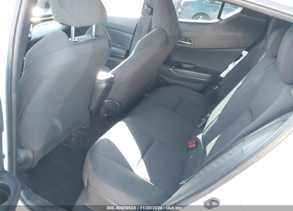 2018 TOYOTA C-HR XLE VIN: NMTKHMBX6JR050143