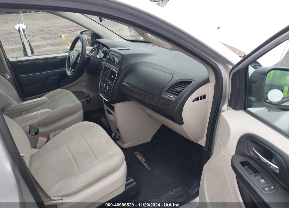 2011 DODGE GRAND CARAVAN MAINSTREET VIN: 2D4RN3DGXBR678414
