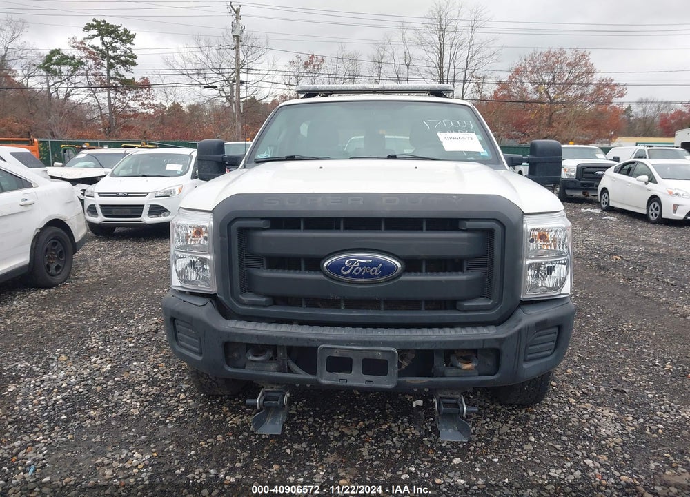 2013 FORD F-250 XL VIN: 1FTBF2B63DEB14037