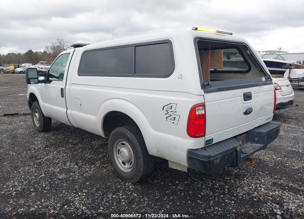2013 FORD F-250 XL VIN: 1FTBF2B63DEB14037