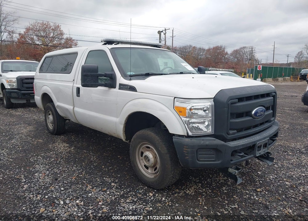 2013 FORD F-250 XL VIN: 1FTBF2B63DEB14037