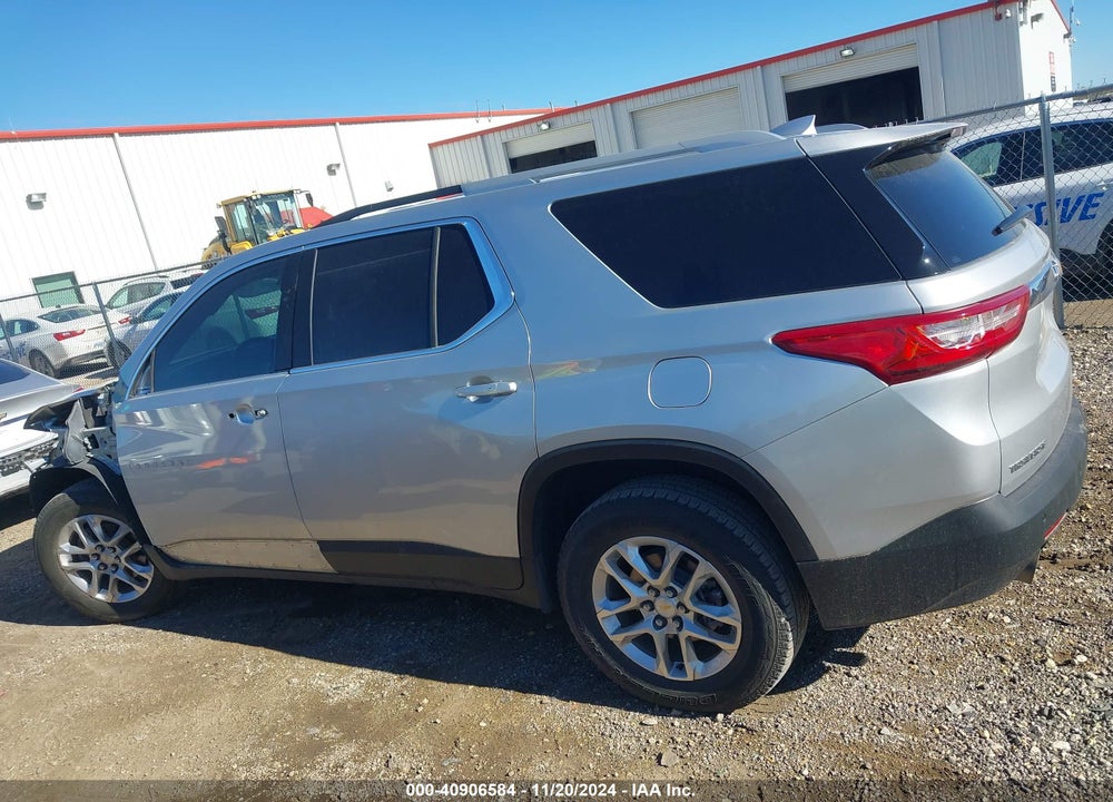 2018 CHEVROLET TRAVERSE 1LT VIN: 1GNERGKW0JJ233580