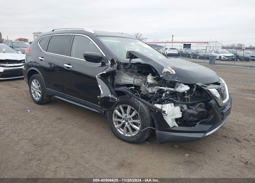2018 NISSAN ROGUE SV VIN: KNMAT2MV9JP609934