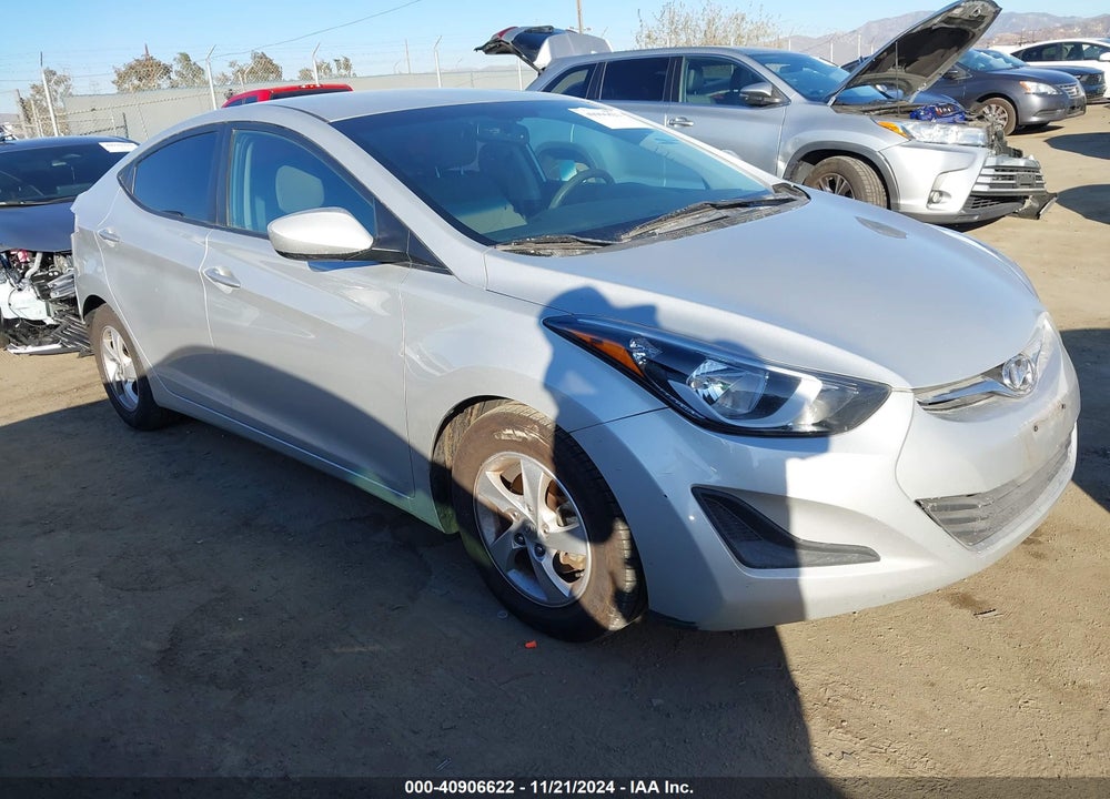 2015 HYUNDAI ELANTRA SE VIN: 5NPDH4AEXFH643494