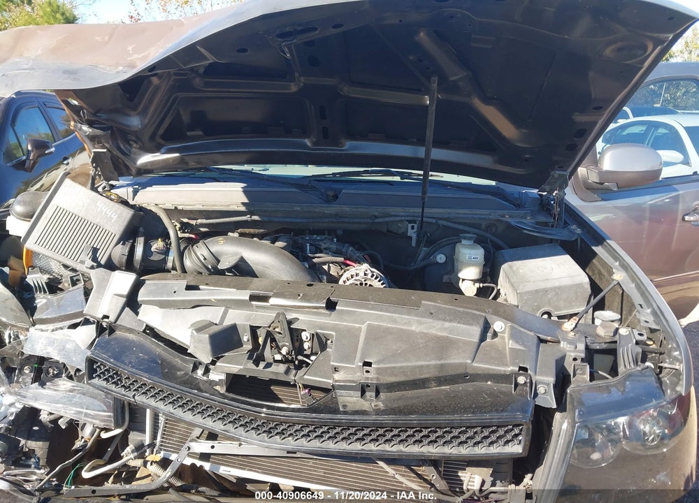 2009 CHEVROLET SUBURBAN 1500 LT2 VIN: 1GNFC26J19R252238