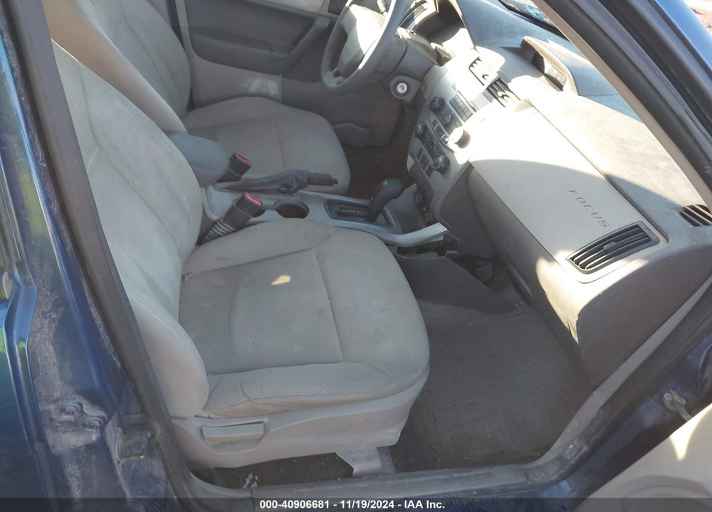 2008 FORD FOCUS S VIN: 1FAHP34N38W266293