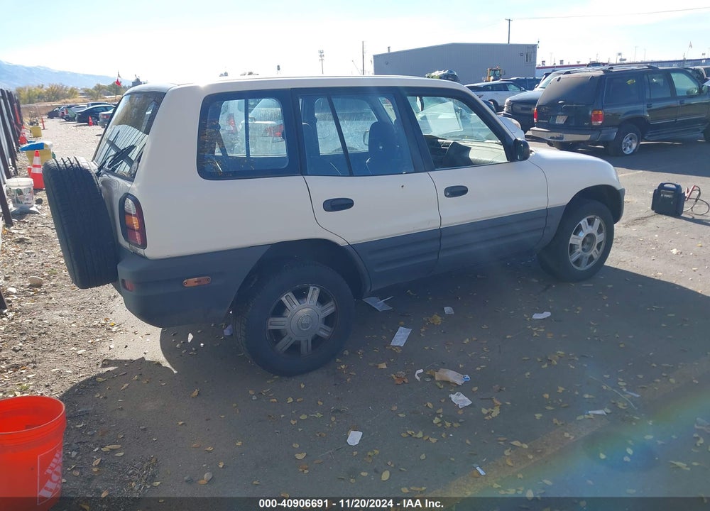 1999 TOYOTA RAV4 VIN: JT3HP10V4X7130210
