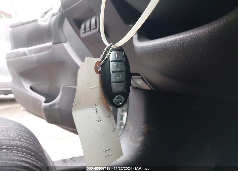 2017 NISSAN SENTRA SV VIN: 3N1AB7AP9HY394802