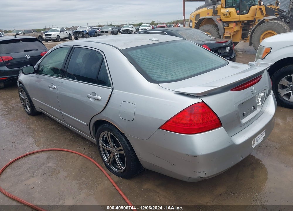 2006 HONDA ACCORD 2.4 EX VIN: JHMCM56846C003291