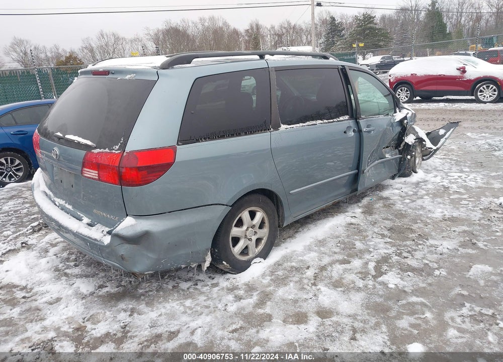 2005 TOYOTA SIENNA XLE VIN: 5TDZA22C35S307139