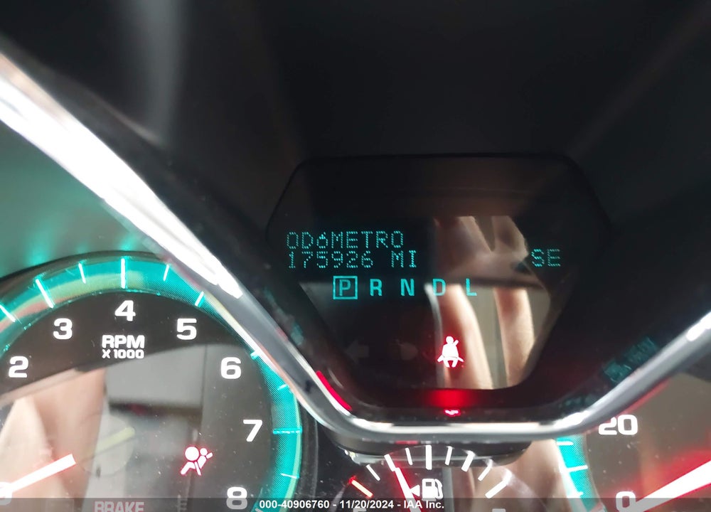 2017 CHEVROLET TRAVERSE LS VIN: 1GNKVFED2HJ280123