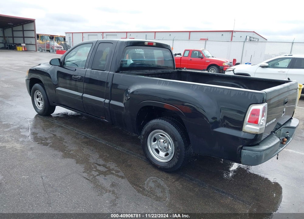 2007 MITSUBISHI RAIDER LS VIN: 1Z7HC22K87S174261