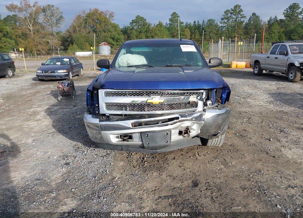 2013 CHEVROLET SILVERADO 1500 LT VIN: 1GCRKSE70DZ119347