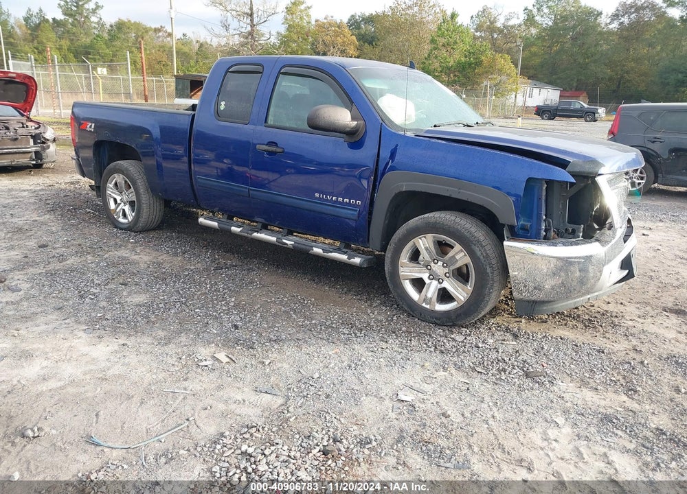 2013 CHEVROLET SILVERADO 1500 LT VIN: 1GCRKSE70DZ119347