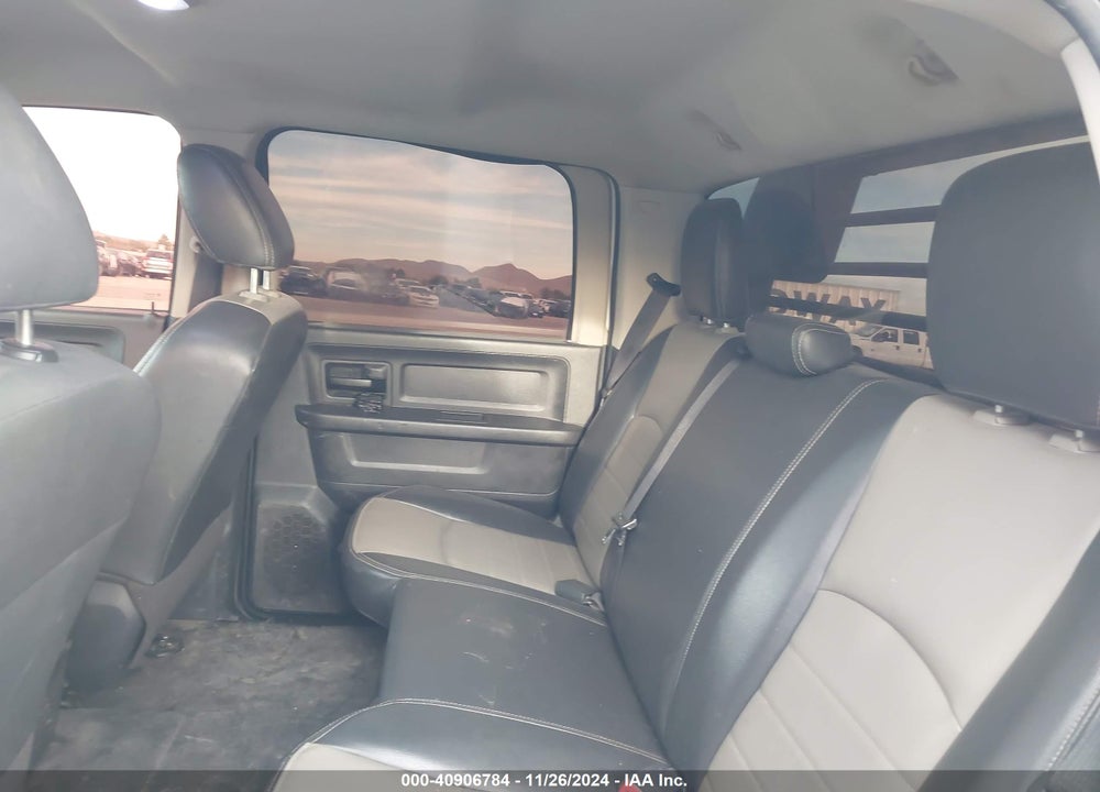 2011 RAM 3500 HD CHASSIS ST/SLT/LAIE VIN: 3D6WZ4CL4BG516187
