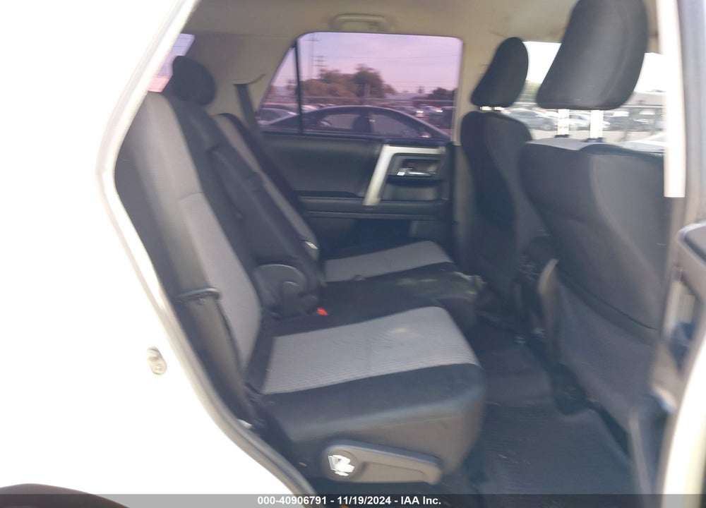 2020 TOYOTA 4RUNNER SR5 VIN: JTEBU5JR0L5791477