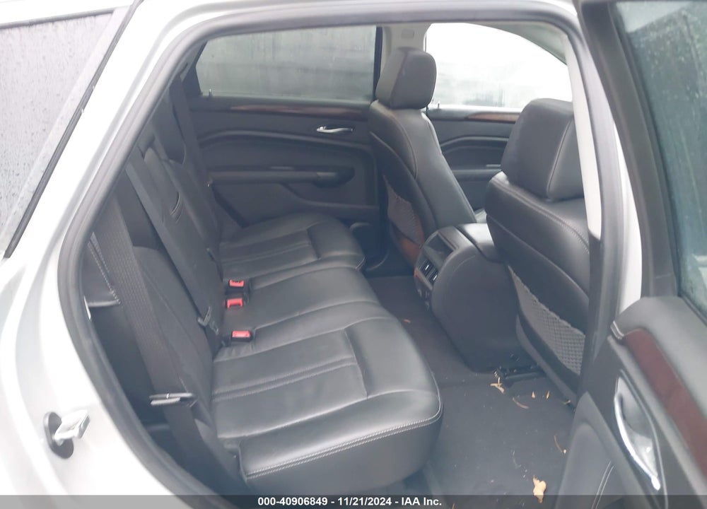 2013 CADILLAC SRX LUXURY COLLECTION VIN: 3GYFNGE33DS625640