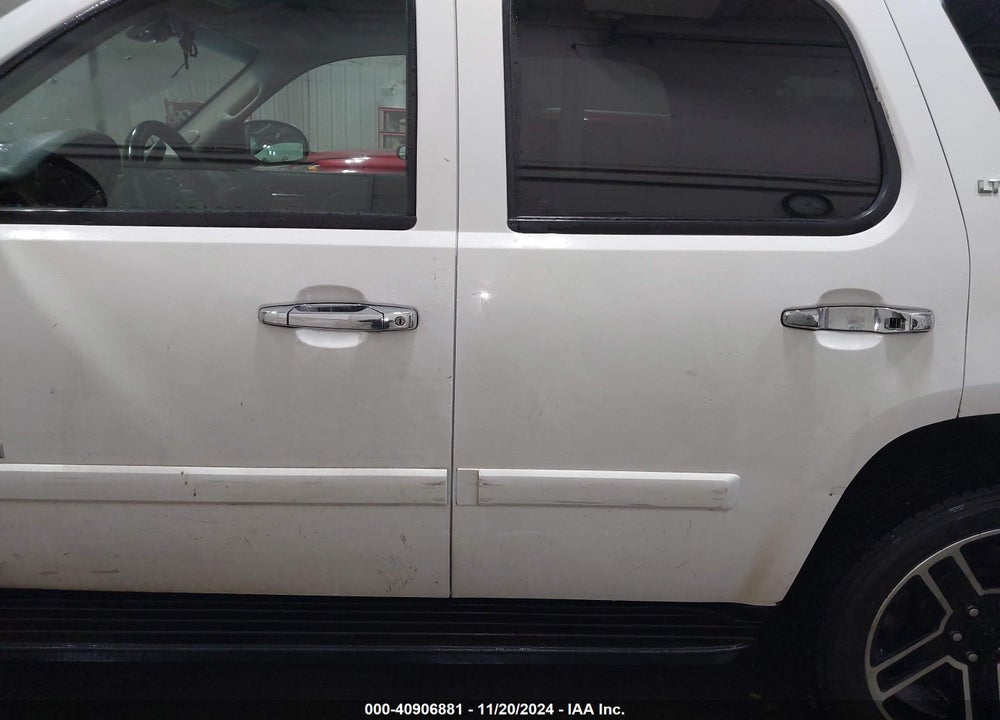 2008 CHEVROLET TAHOE LTZ VIN: 1GNFK13028R205713