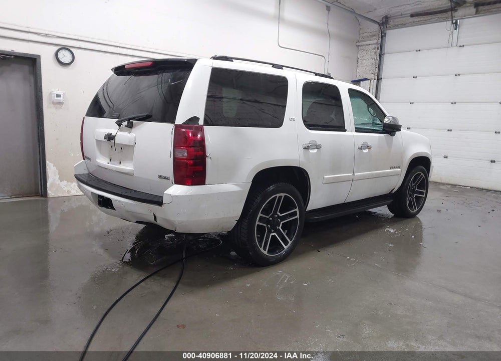 2008 CHEVROLET TAHOE LTZ VIN: 1GNFK13028R205713