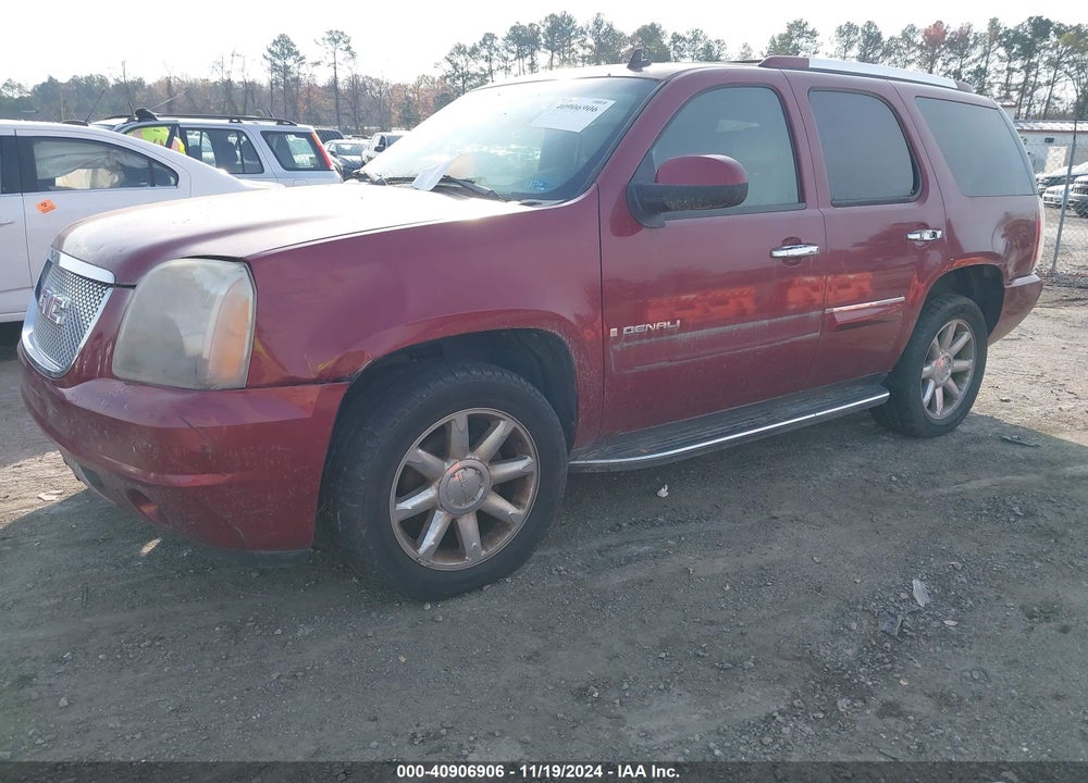 2008 GMC YUKON DENALI VIN: 1GKFK63848J117454
