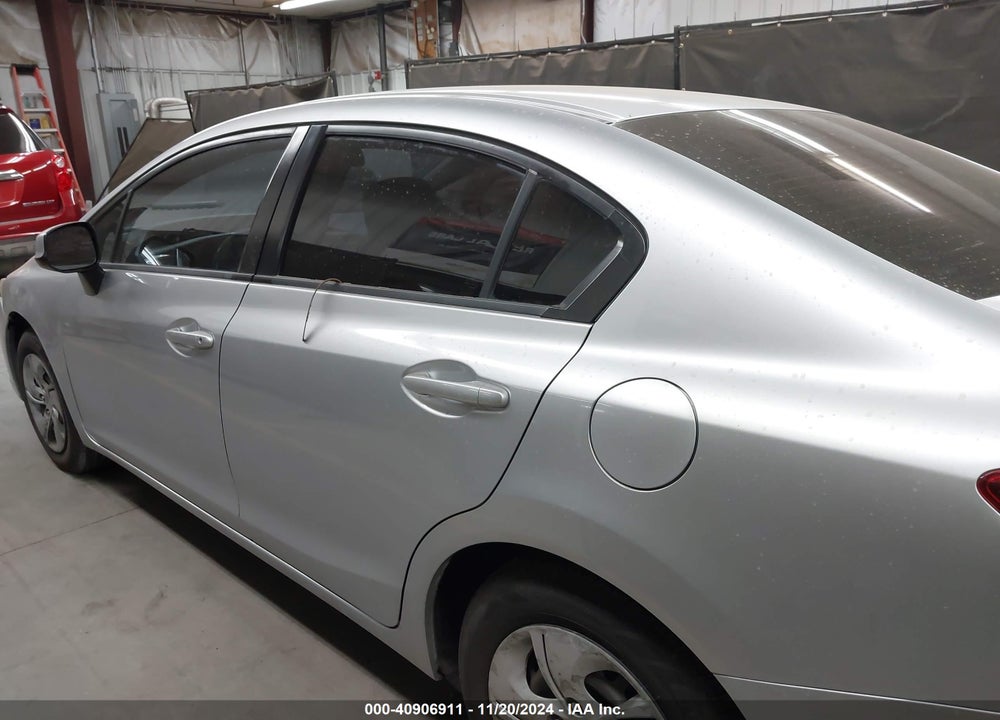 2013 HONDA CIVIC LX VIN: 19XFB2E57DE030503