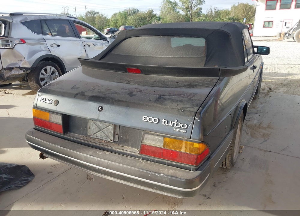 1990 SAAB 900 VIN: YS3AL75L3L7004636