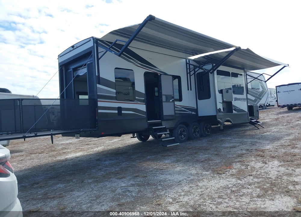 2022 GRAND DESIGN MOMENTUM TRAVEL TRAILER VIN: 573FM4538N1121250