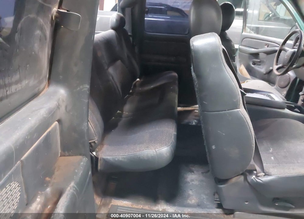 2000 CHEVROLET SILVERADO 1500 VIN: 1GCEK19T7YE199856