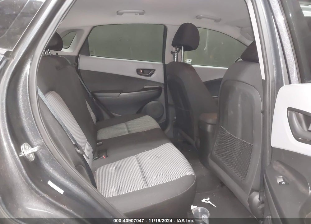 2020 HYUNDAI KONA SE VIN: KM8K12AA0LU527120