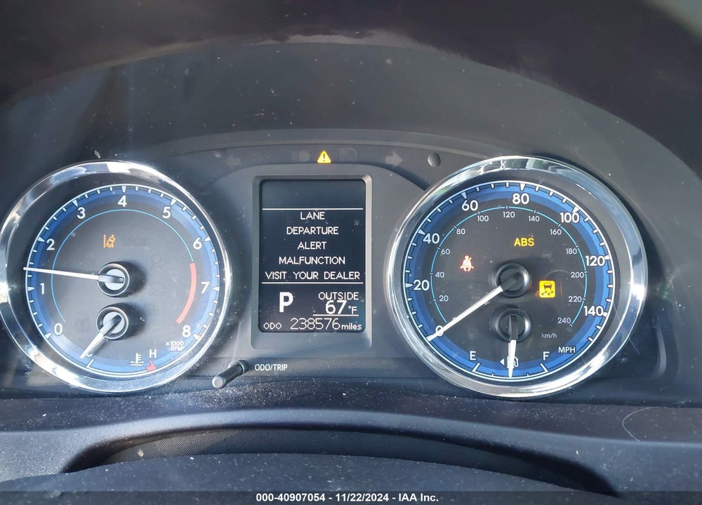 2017 TOYOTA COROLLA VIN: 5YFBURHE7HP592094