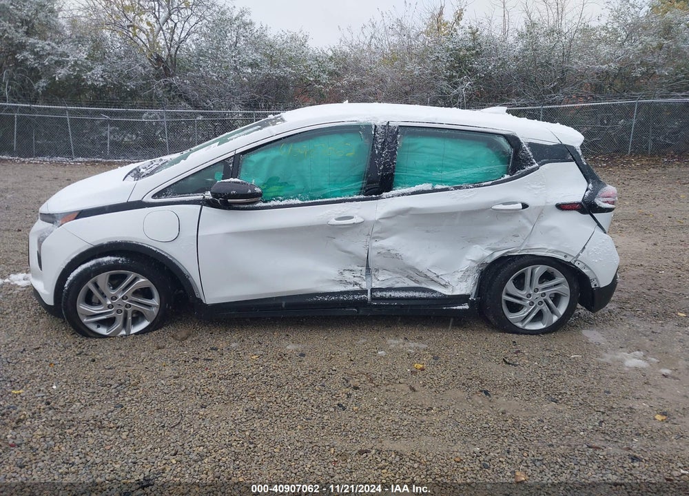 2022 CHEVROLET BOLT EV FWD 1LT VIN: 1G1FW6S08N4102230