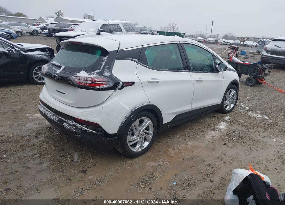 2022 CHEVROLET BOLT EV FWD 1LT VIN: 1G1FW6S08N4102230